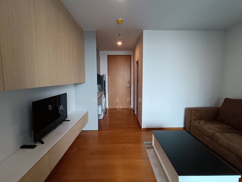 Noble Revo Silom, Bangkok, 88 Soi Surasak Surasak Road, Silom, Bang Rak, Bangkok, Studio, 34 sqm, Condo For Rent, by Tanapat Sakonsontised, 500210908 - DDproperty.com