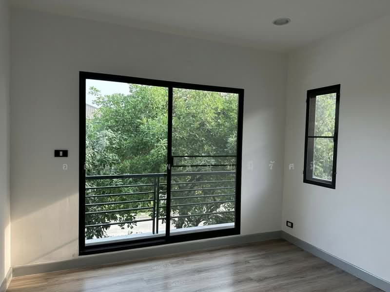 For Rent - Pave Rangsit-Vibhavadi, Pathum Thani