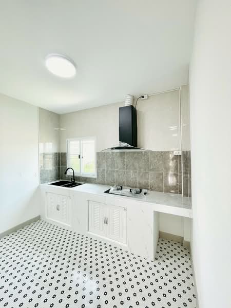 หมู่บ้านวัฒนาร่มไทร ซอยสังฆสันติสุข26 กระทุ่มราย หนองจอก, Bangkok, Krathum Rai, Nong Chok, Bangkok, 2 Bedrooms, 80 sqm, Semi-Detached House (Twin House) For Sale, by นภัสศรณ์ วงศ์สินไทยกร (นันท์), 500210959 - DDproperty.com