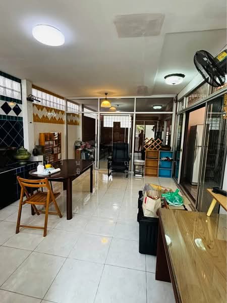 House Chokchai 4 - Ladprao Wanghin, Bangkok, ลาดพร้าววังหิน 24, Lat Phrao, Lat Phrao, Bangkok, 4 Bedrooms, 200 sqm, Single Detached House For Rent, by ปรินทร์ญาดา ชิณโชติ, 500210988 - DDproperty.com