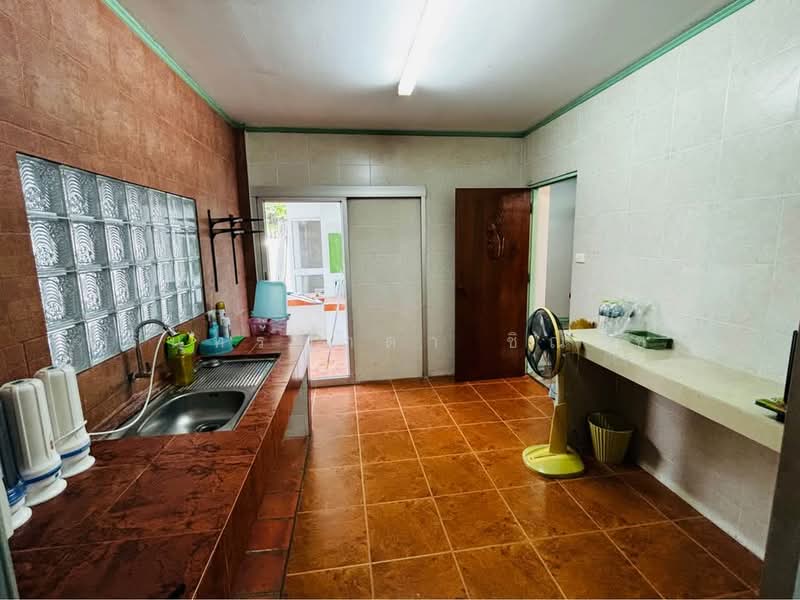 House Chokchai 4 - Ladprao Wanghin, Bangkok, ลาดพร้าววังหิน 24, Lat Phrao, Lat Phrao, Bangkok, 4 Bedrooms, 200 sqm, Single Detached House For Rent, by ปรินทร์ญาดา ชิณโชติ, 500210988 - DDproperty.com