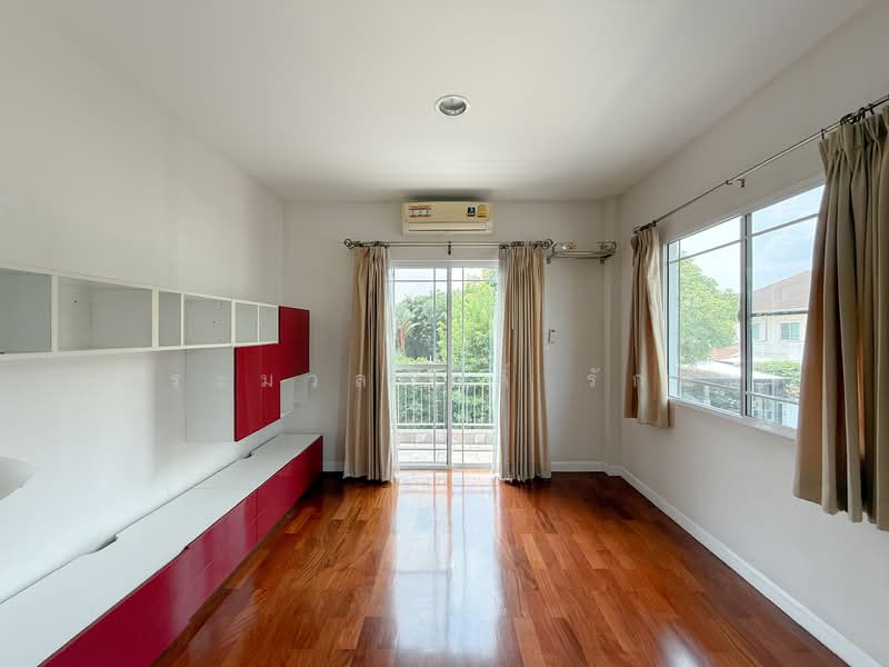 Nanthawan Uthayan-Aksa, Bangkok, Uthayan Road, Sala Thammasop, Thawi Watthana, Bangkok, 4 Bedrooms, 200 sqm, Single Detached House For Sale, by ประมวลศักดิ์ รักชื่น, 500210995 - DDproperty.com