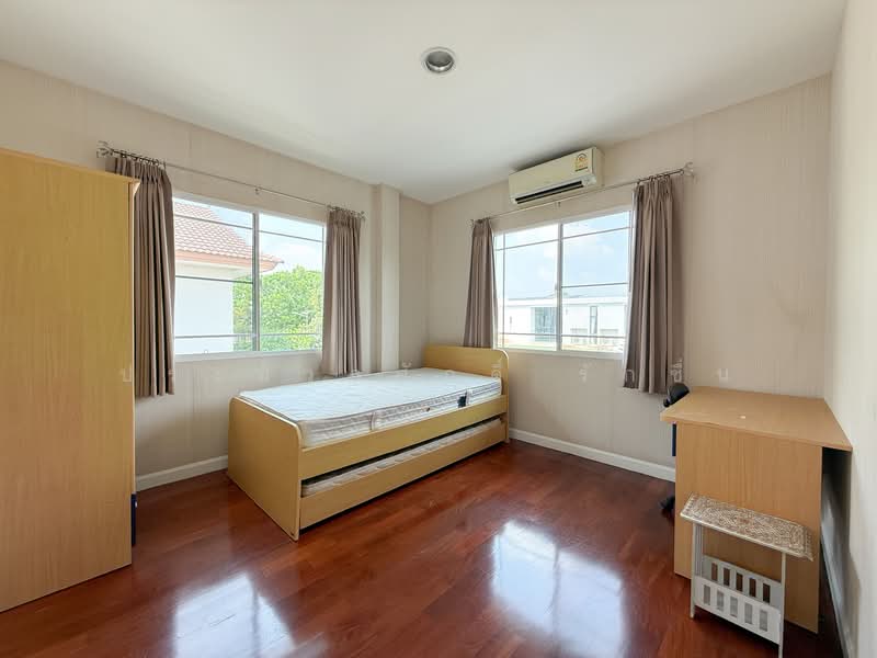 Nanthawan Uthayan-Aksa, Bangkok, Uthayan Road, Sala Thammasop, Thawi Watthana, Bangkok, 4 Bedrooms, 200 sqm, Single Detached House For Sale, by ประมวลศักดิ์ รักชื่น, 500210995 - DDproperty.com