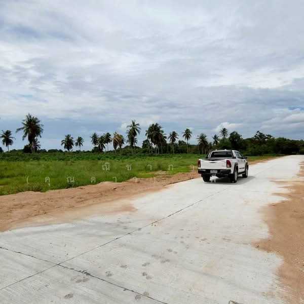 ซอยพรประภานิมิตร ตำบลกนองปรือ อำเภอบางละมุง จังหวัดชลบุรี, ชลบุรี, ซอยสยามคันทรีคลับ - ซอยพรประภานิมิตร, หนองปรือ, บางละมุง, ชลบุรี, 1,764 ตร.ม., ที่ดิน ขาย, โดย ณิชาภา (คุณดาว) เพียจันทร์, 500210996 - DDproperty.com