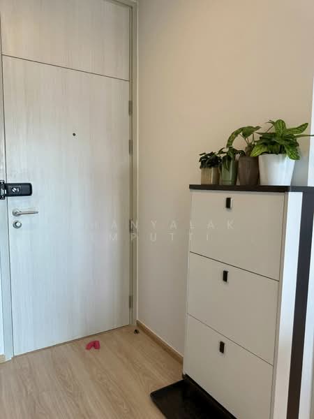 Noble Revolve Ratchada 2, Bangkok, 70 Soi Ratchadaphisek 10, Ratchadaphisek Road, Huai Khwang, Huai Khwang, Bangkok, 2 Bedrooms, 53 sqm, Condo For Rent, by Thanyalak Premputtiphan, 500211002 - DDproperty.com