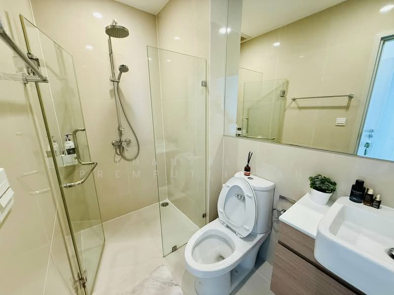 Noble Revolve Ratchada 2, Bangkok, 70 Soi Ratchadaphisek 10, Ratchadaphisek Road, Huai Khwang, Huai Khwang, Bangkok, 2 Bedrooms, 53 sqm, Condo For Rent, by Thanyalak Premputtiphan, 500211002 - DDproperty.com