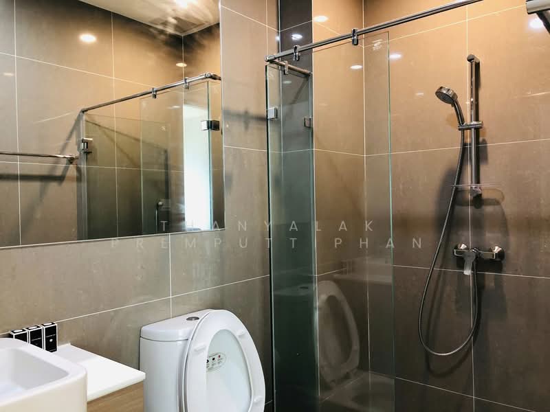 Noble Revolve Ratchada 2, Bangkok, 70 Soi Ratchadaphisek 10, Ratchadaphisek Road, Huai Khwang, Huai Khwang, Bangkok, 2 Bedrooms, 53 sqm, Condo For Rent, by Thanyalak Premputtiphan, 500211002 - DDproperty.com