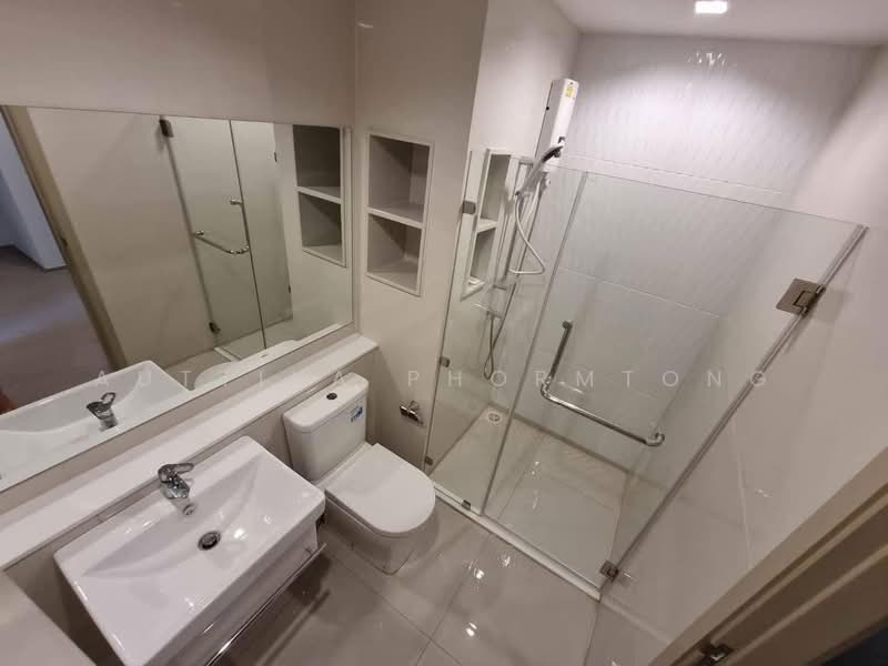 Life Ladprao, Bangkok, 992 Ladprao Road, Jom Phon, Chatuchak, Bangkok, 1 Bedroom, 35 sqm, Condo For Rent, by Auttika Phormtong, 500211061 - DDproperty.com