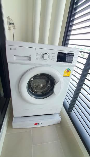 Mazarine Ratchayothin, Bangkok, Soi Phahonyothin 30, Phahonyothin Road, Chan Kasem, Chatuchak, Bangkok, Studio, 25 sqm, Condo For Rent, by Auttika Phormtong, 500211062 - DDproperty.com