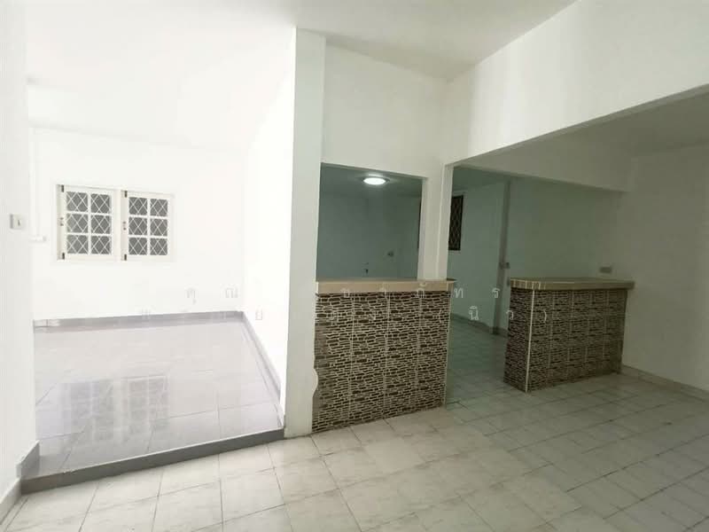 ขาย - Loet Ubon Village Phahonyothin 52 : หมู่บ้านเลิศอุบล พหลโยธิน 52, กรุงเทพ