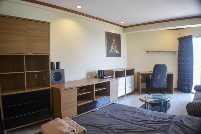 Jomtien Beach Condo, Chon Buri (Pattaya), Nong Pru, Bang Lamung (Pattaya), Chon Buri (Pattaya), 1 Bedroom, 30 sqm, Condo For Sale, by PLC real estate, 500211086 - DDproperty.com