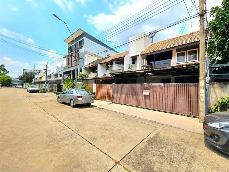 ป.ธนานิเวศน์ เสนานิคม1 ซอย28 แยก1, กรุงเทพ, ถนนเสนานิคม1, จันทรเกษม, จตุจักร, กรุงเทพ, 240 ตร.ม., ทาวน์เฮ้าส์ ขาย, โดย คุณ ณัจภสิญาค์ ศุภควัษฐ์กาญกุล (ณิชชา), 500211087 - DDproperty.com