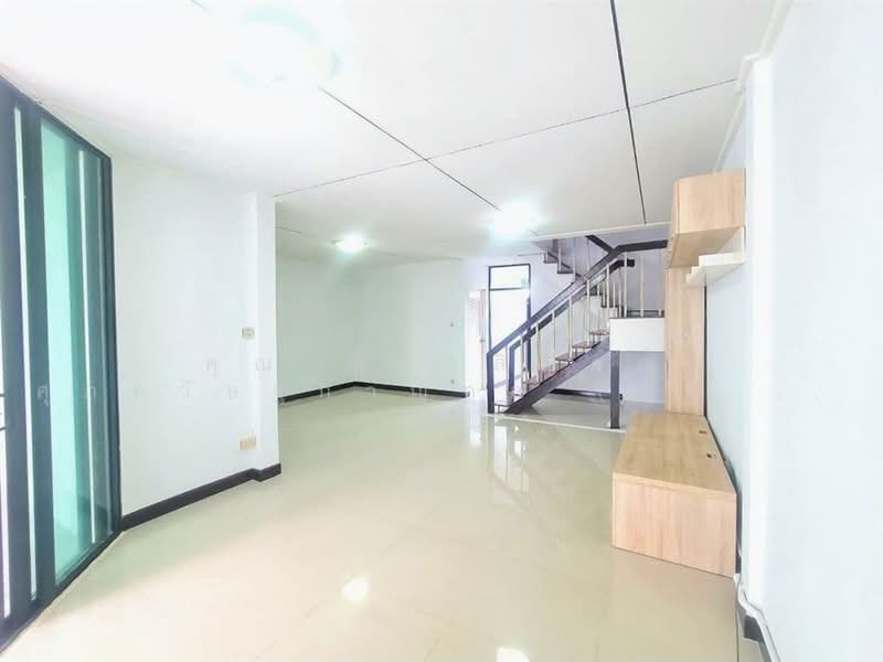 ป.ธนานิเวศน์ เสนานิคม1 ซอย28 แยก1, กรุงเทพ, ถนนเสนานิคม1, จันทรเกษม, จตุจักร, กรุงเทพ, 240 ตร.ม., ทาวน์เฮ้าส์ ขาย, โดย คุณ ณัจภสิญาค์ ศุภควัษฐ์กาญกุล (ณิชชา), 500211087 - DDproperty.com