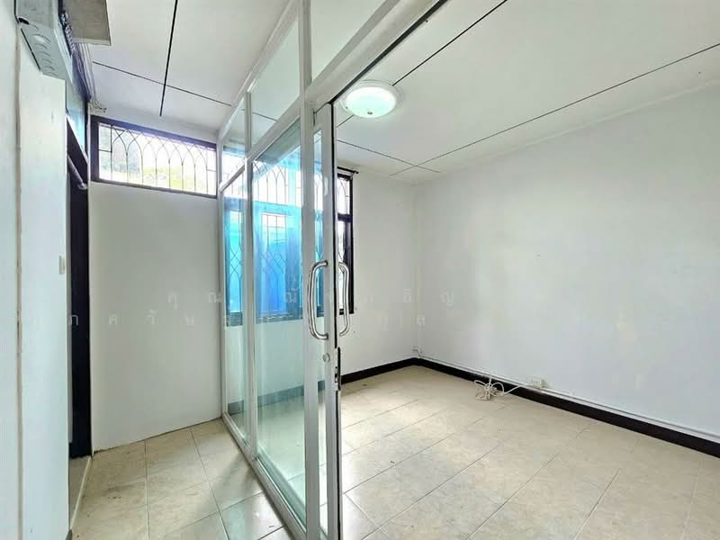ป.ธนานิเวศน์ เสนานิคม1 ซอย28 แยก1, Bangkok, ถนนเสนานิคม1, Chan Kasem, Chatuchak, Bangkok, 3 Bedrooms, 240 sqm, Townhouse For Sale, by คุณ ณัจภสิญาค์ ศุภควัษฐ์กาญกุล (ณิชชา), 500211087 - DDproperty.com