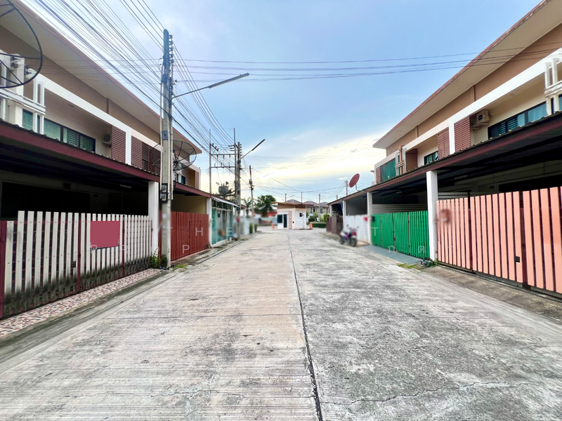 The Home Park, Chon Buri (Pattaya), Phan Thong, Phan Thong, Chon Buri (Pattaya), 2 Bedrooms, 100 sqm, Townhouse For Sale, by The Best Property ตุ๊กตา, 500211088 - DDproperty.com