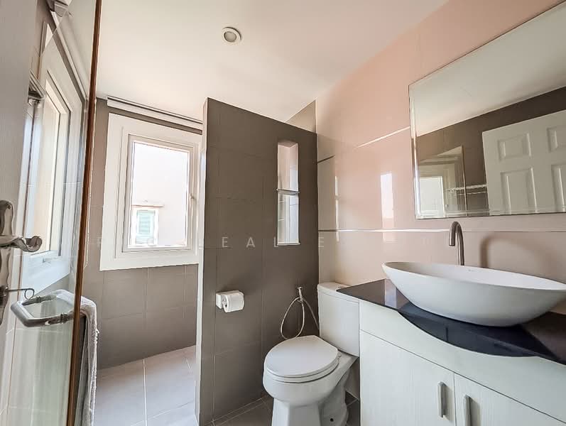 ขายบ้าน 2 ชั้น 4 ห้องนอน ชัยพฤกษ์ พัทยาตะวันออก สไตล์โมเดิร์นยุโรป, ชลบุรี, บางละมุง, บางละมุง, ชลบุรี, 320 ตร.ม., บ้านเดี่ยว ขาย, โดย PLC real estate, 500211089 - DDproperty.com