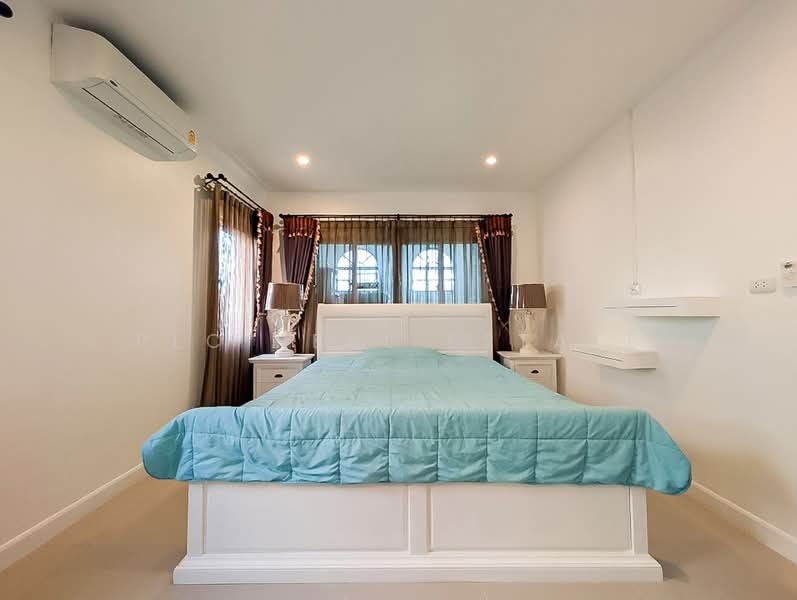 For Sale 2 Storey House 4 Bedroom in Chaiyapruek East Pattaya, Chon Buri (Pattaya), Bang Lamung, Bang Lamung (Pattaya), Chon Buri (Pattaya), 4 Bedrooms, 320 sqm, Single Detached House For Sale, by PLC real estate, 500211089 - DDproperty.com