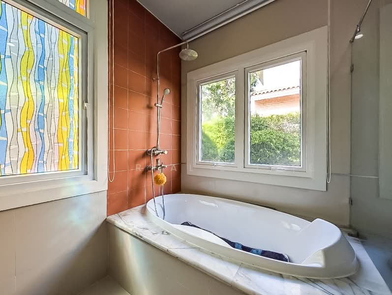 For Sale 2 Storey House 4 Bedroom in Chaiyapruek East Pattaya, Chon Buri (Pattaya), Bang Lamung, Bang Lamung (Pattaya), Chon Buri (Pattaya), 4 Bedrooms, 320 sqm, Single Detached House For Sale, by PLC real estate, 500211089 - DDproperty.com