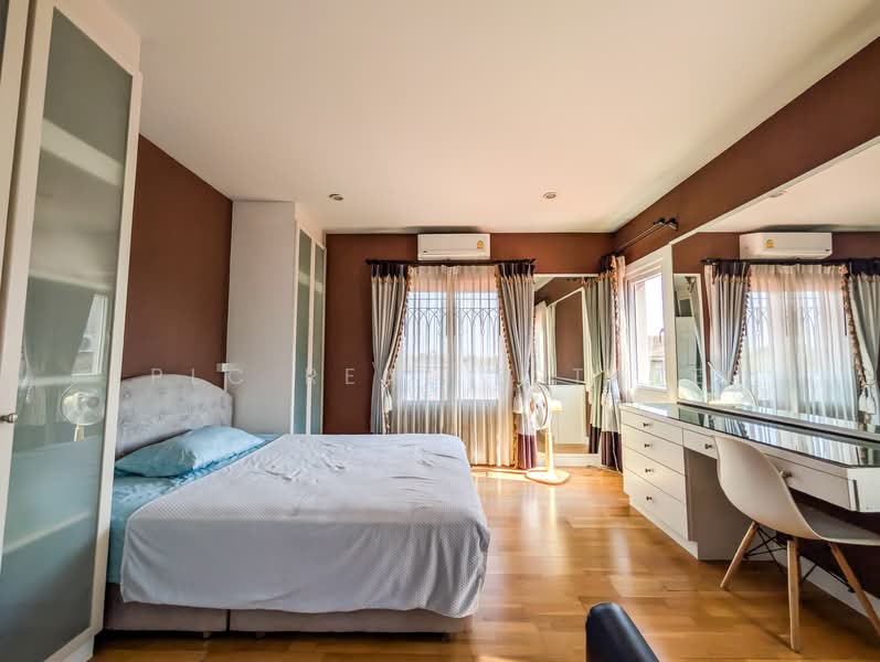 For Sale 2 Storey House 4 Bedroom in Chaiyapruek East Pattaya, Chon Buri (Pattaya), Bang Lamung, Bang Lamung (Pattaya), Chon Buri (Pattaya), 4 Bedrooms, 320 sqm, Single Detached House For Sale, by PLC real estate, 500211089 - DDproperty.com