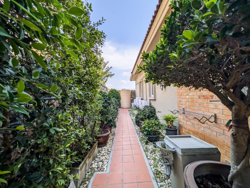 ขายบ้าน 2 ชั้น 4 ห้องนอน ชัยพฤกษ์ พัทยาตะวันออก สไตล์โมเดิร์นยุโรป, ชลบุรี, บางละมุง, บางละมุง, ชลบุรี, 320 ตร.ม., บ้านเดี่ยว ขาย, โดย PLC real estate, 500211089 - DDproperty.com