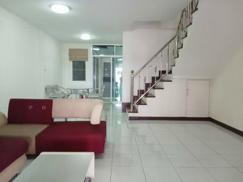 รุ่งกิจวิลล่า 11, กรุงเทพ, คลองสามประเวศ, ลาดกระบัง, กรุงเทพ, 100 ตร.ม., ทาวน์เฮ้าส์ ขาย, โดย The Best Property Agent นิด, 500211095 - DDproperty.com