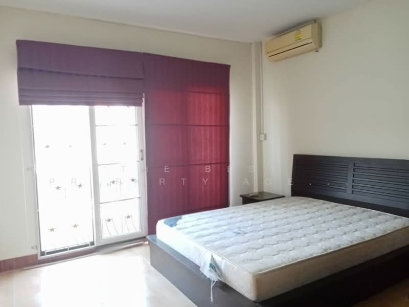 รุ่งกิจวิลล่า 11, Bangkok, Khlong Sam Prawet, Lat Krabang, Bangkok, 3 Bedrooms, 100 sqm, Townhouse For Sale, by The Best Property Agent นิด, 500211095 - DDproperty.com