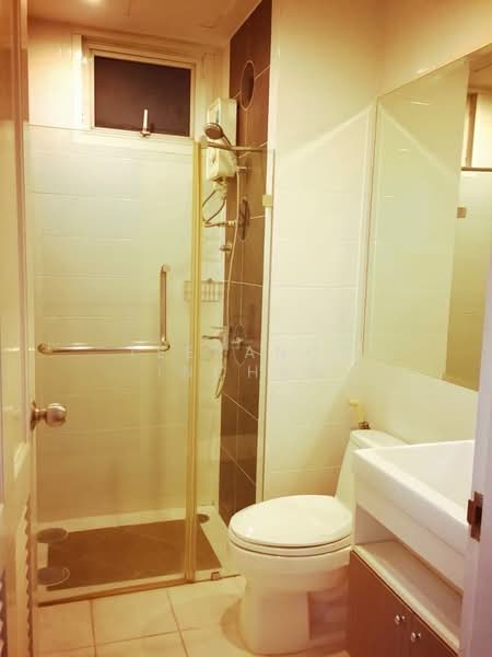 The Complete Narathiwat, Bangkok, 9 Naradhiwas Rajanagarindra Rd, Chong Nonsi, Yan Nawa, Bangkok, 2 Bedrooms, 68 sqm, Condo For Sale, by Teeranop Inchan, 500211103 - DDproperty.com