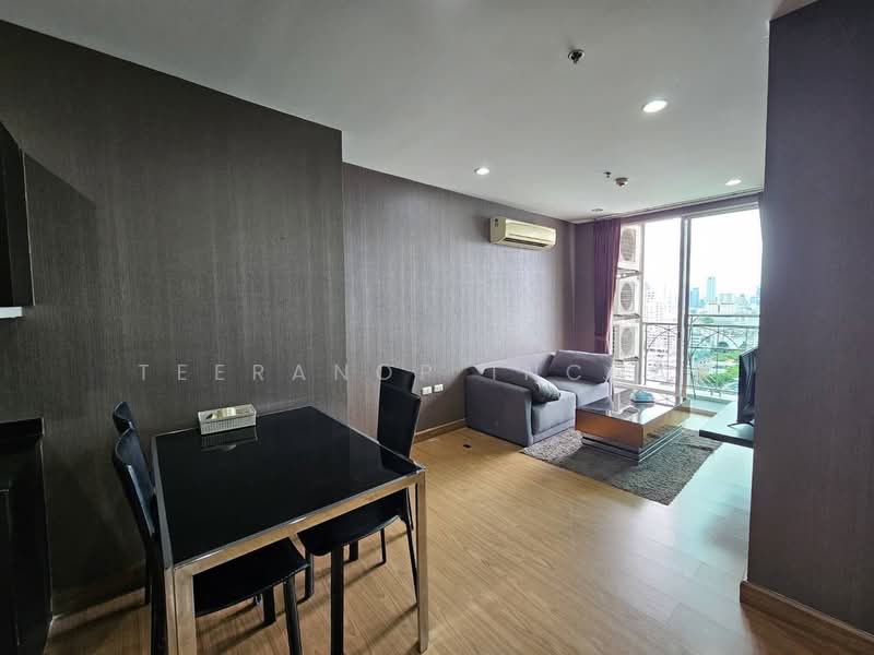 The Complete Narathiwat, Bangkok, 9 Naradhiwas Rajanagarindra Rd, Chong Nonsi, Yan Nawa, Bangkok, 2 Bedrooms, 61 sqm, Condo For Sale, by Teeranop Inchan, 500211106 - DDproperty.com