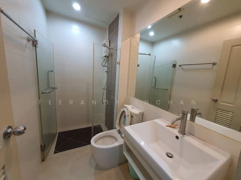 The Complete Narathiwat, Bangkok, 9 Naradhiwas Rajanagarindra Rd, Chong Nonsi, Yan Nawa, Bangkok, 2 Bedrooms, 61 sqm, Condo For Sale, by Teeranop Inchan, 500211106 - DDproperty.com