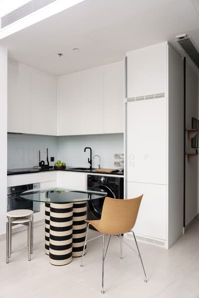 Tait Sathorn 12, Bangkok, Soi Sathorn 12, Sathorn Road, Silom, Bang Rak, Bangkok, 1 Bedroom, 40 sqm, Condo For Sale, by Teeranop Inchan, 500211117 - DDproperty.com