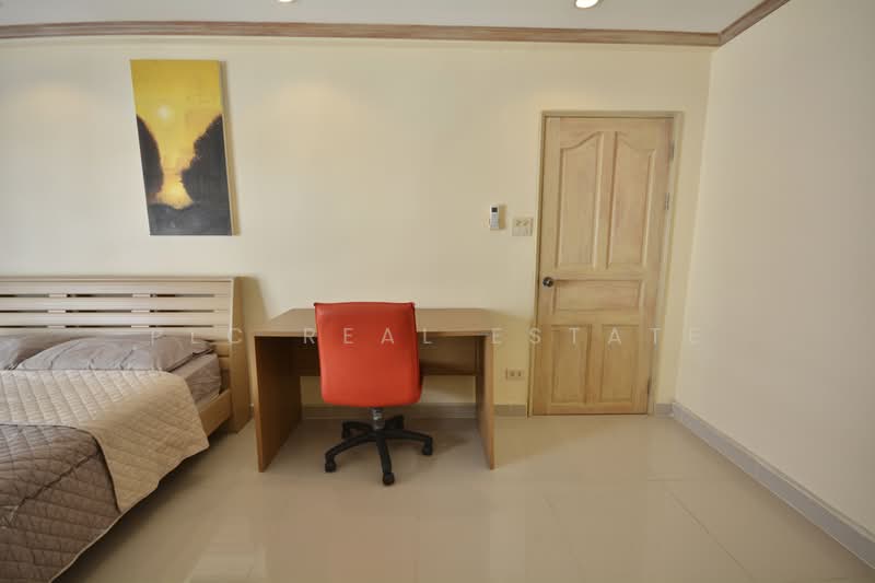 Jomtien Beach Condo, Chon Buri (Pattaya), Nong Pru, Bang Lamung (Pattaya), Chon Buri (Pattaya), 1 Bedroom, 50 sqm, Condo For Sale, by PLC real estate, 500211118 - DDproperty.com