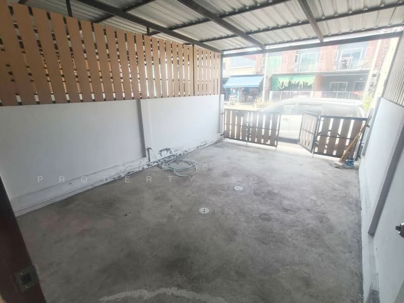 หมู่บ้านทานตะวัน ถนนสามโคก-เสนา, Phra Nakhon Si Ayutthaya, Bang Nom Kho, Sena, Phra Nakhon Si Ayutthaya, 2 Bedrooms, 100 sqm, Townhouse For Sale, by The Best Property Agent พี, 500211122 - DDproperty.com