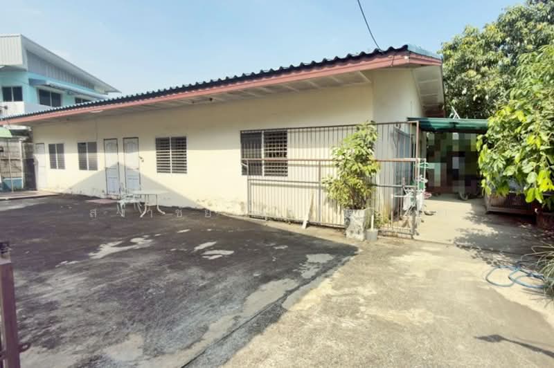 ซอยหนองระแหง 5/1 ถนนหนองระแหง ถนนคู่ขนานกาญจนาภิเษก แขวงสามวาตะวันตก เขตคลองสามวา กทม. 10510, Bangkok, คู่ขนานกาญจนาภิเษก, Sam Wa Tawan Tok, Khlong Sam Wa, Bangkok, 4 Bedrooms, 1,200 sqm, Single Detached House For Sale, by สง่าชัย ไทรทองคำ, 500211124 - DDproperty.com