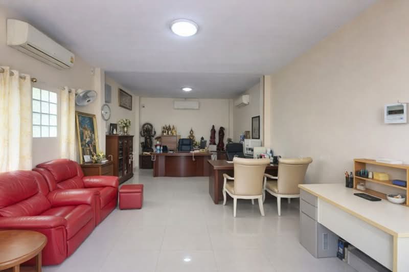 ซอยหนองระแหง 5/1 ถนนหนองระแหง ถนนคู่ขนานกาญจนาภิเษก แขวงสามวาตะวันตก เขตคลองสามวา กทม. 10510, กรุงเทพ, คู่ขนานกาญจนาภิเษก, สามวาตะวันตก, คลองสามวา, กรุงเทพ, 1,200 ตร.ม., บ้านเดี่ยว ขาย, โดย สง่าชัย ไทรทองคำ, 500211124 - DDproperty.com