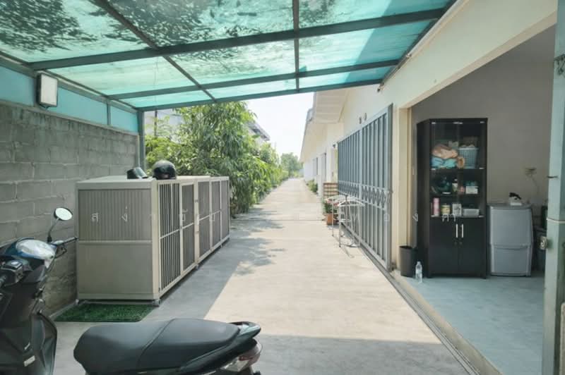 ซอยหนองระแหง 5/1 ถนนหนองระแหง ถนนคู่ขนานกาญจนาภิเษก แขวงสามวาตะวันตก เขตคลองสามวา กทม. 10510, กรุงเทพ, คู่ขนานกาญจนาภิเษก, สามวาตะวันตก, คลองสามวา, กรุงเทพ, 1,200 ตร.ม., บ้านเดี่ยว ขาย, โดย สง่าชัย ไทรทองคำ, 500211124 - DDproperty.com