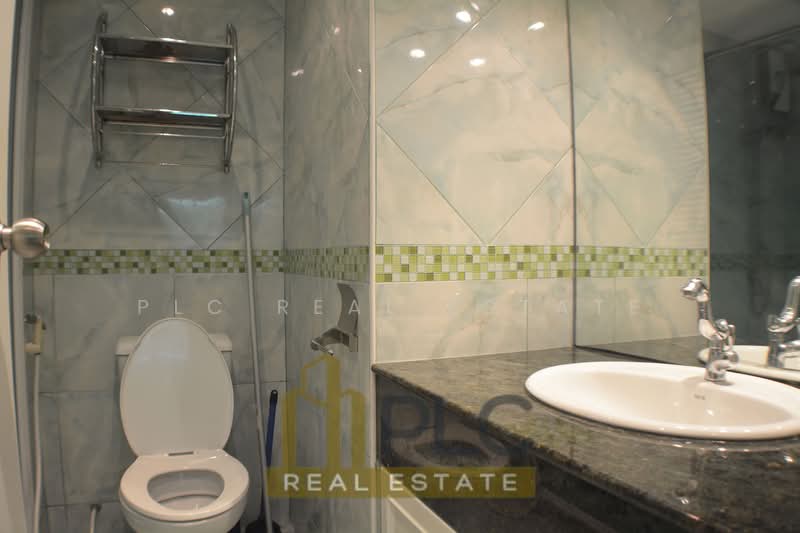 Jomtien Beach Condo, Chon Buri (Pattaya), Nong Pru, Bang Lamung (Pattaya), Chon Buri (Pattaya), 1 Bedroom, 30 sqm, Condo For Sale, by PLC real estate, 500211127 - DDproperty.com