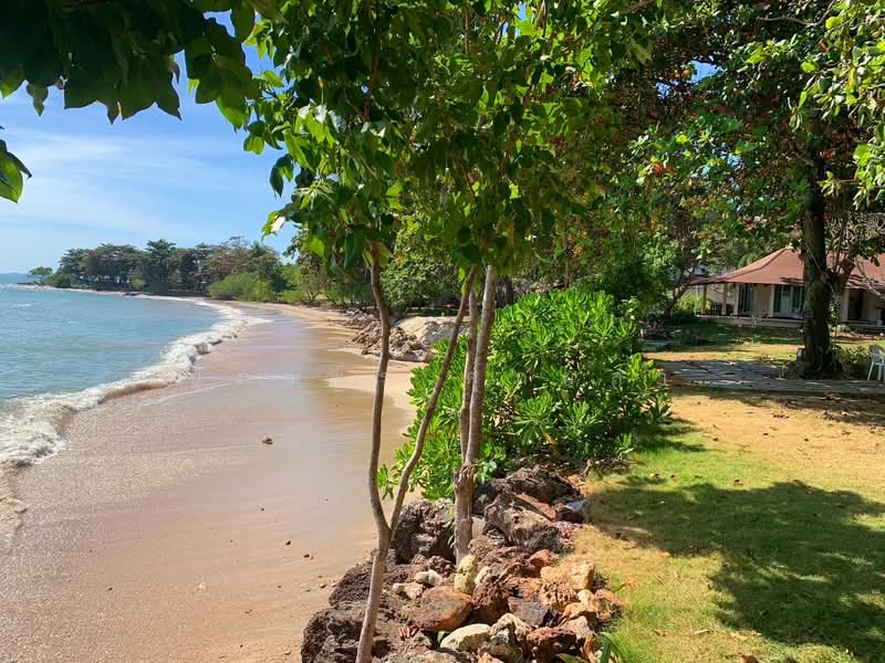 For Sale - บ้านระยอง ใกล้หาดแหลมแม่พิมพ์, Rayong