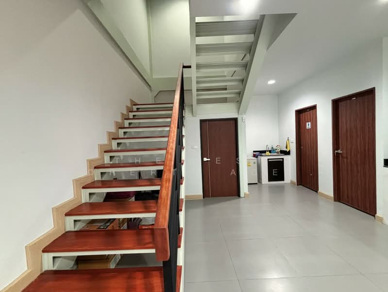 โกดังพร้อมสำนักงานบางพลี สมุทรปราการ, Samut Prakan, Rachathewa, Bang Plee, Samut Prakan, , 200 sqm, Warehouse/Factory For Sale, by The Best Property Agent น้อย, 500211130 - DDproperty.com