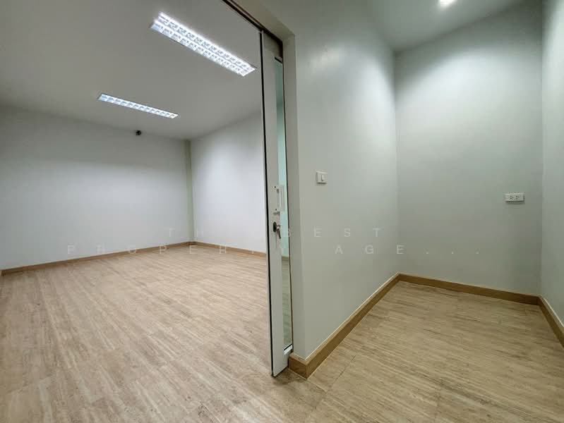 โกดังพร้อมสำนักงานบางพลี สมุทรปราการ, Samut Prakan, Rachathewa, Bang Plee, Samut Prakan, , 200 sqm, Warehouse/Factory For Sale, by The Best Property Agent น้อย, 500211130 - DDproperty.com