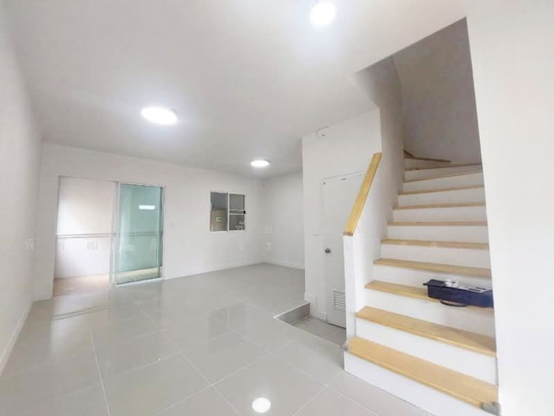 Pleno Town Petchkasem 81, Bangkok, Road along Khlong Phasi Charoen Fang Tai, Nong Kham, Nong Khaem, Bangkok, 3 Bedrooms, 100 sqm, Townhouse For Sale, by คุณชัยวัฒน์ พิพัฒน์ศิริขจร (เบิร์ด), 500211137 - DDproperty.com