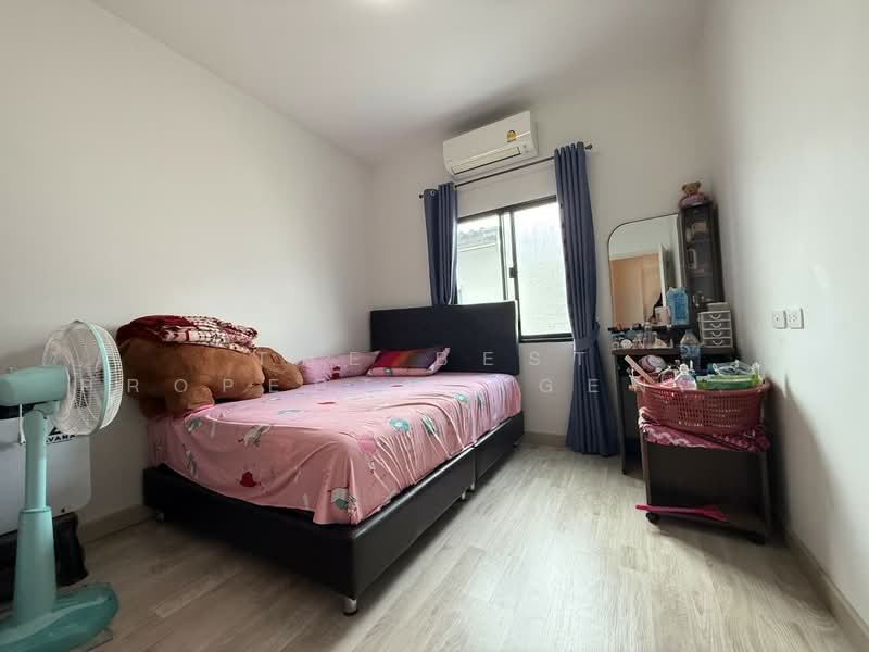 Baanfah Townee Pinklao-Sai 5, Nakhon Pathom, Buddhamonthon 5 Road, Bang Krathuk, Sam Phran, Nakhon Pathom, 4 Bedrooms, 100 sqm, Townhouse For Sale, by The Best Property Agent อั๋น, 500211140 - DDproperty.com