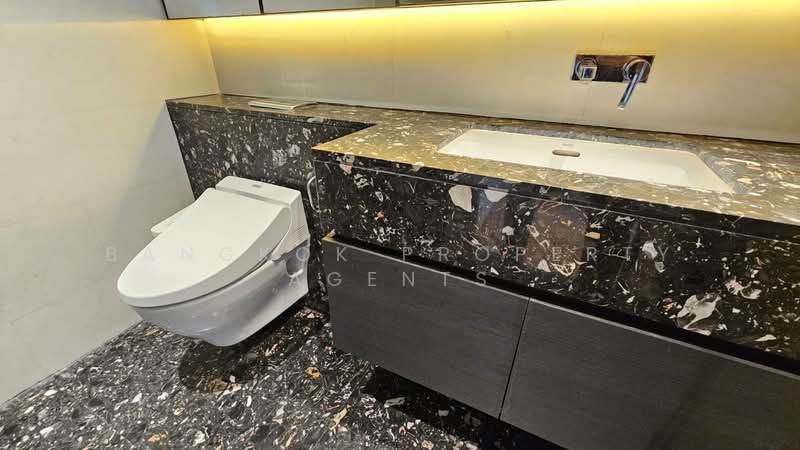 BEATNIQ Sukhumvit 32 : บีทนิค สุขุมวิท 32, กรุงเทพ, ซอยสุขุมวิท 32 ถนนสุขุมวิท, คลองตัน, คลองเตย, กรุงเทพ, 43 ตร.ม., คอนโด ให้เช่า, โดย BANGKOK PROPERTY AGENTS, 500211159 - DDproperty.com