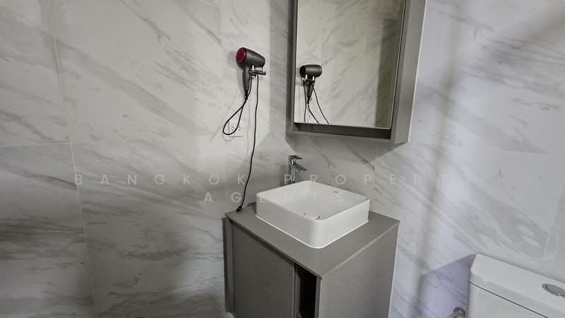 Taka Haus, Bangkok, 99 Soi Ekamai 10, Khlong Tan Nua, Watthana, Bangkok, 1 Bedroom, 35 sqm, Condo For Rent, by BANGKOK PROPERTY AGENTS, 500211182 - DDproperty.com