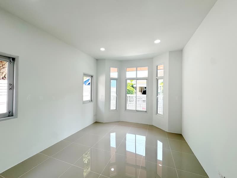 For Sale - Pruksa Ville 1 Lamlukka Klong 2, Pathum Thani