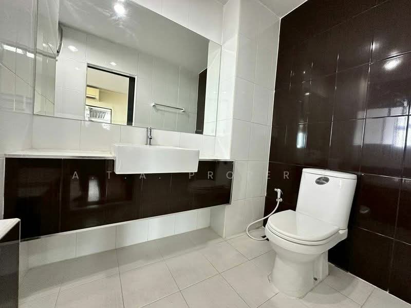 Ladda Condo View : ลัดดา คอนโดวิลล์, ชลบุรี, ถนน เจิมจอมพล, ศรีราชา, ศรีราชา, ชลบุรี, 62 ตร.ม., คอนโด ขาย, โดย A.T.A. Property, 500211199 - DDproperty.com