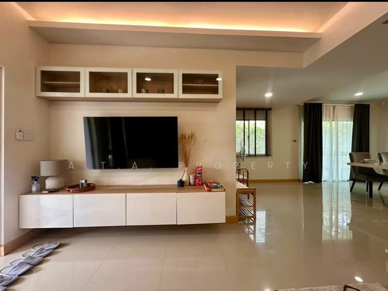 The WaterFront Nong Kho – Sriracha, Chon Buri (Pattaya), 425 Moo 10, Bang Phra, Si Racha, Chon Buri (Pattaya), 4 Bedrooms, 250 sqm, Single Detached House For Rent, by A.T.A. Property, 500211217 - DDproperty.com