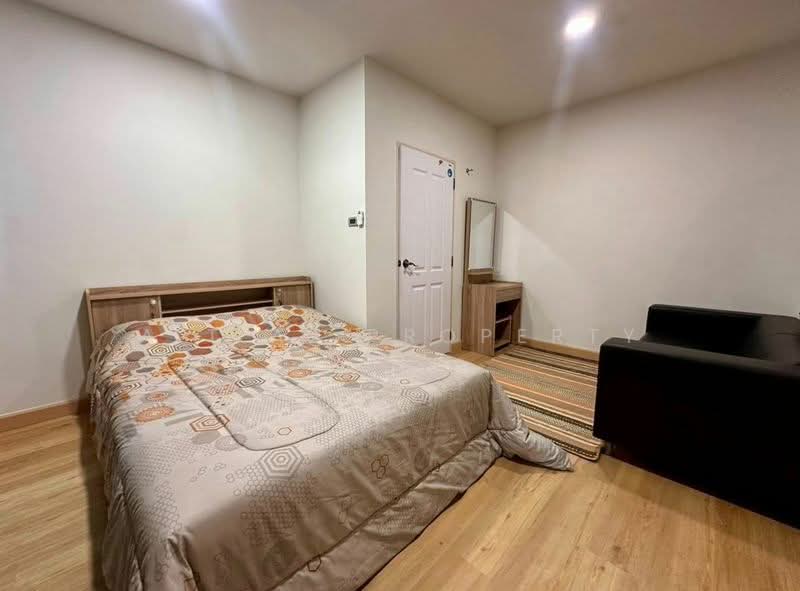 The WaterFront Nong Kho – Sriracha, Chon Buri (Pattaya), 425 Moo 10, Bang Phra, Si Racha, Chon Buri (Pattaya), 4 Bedrooms, 250 sqm, Single Detached House For Rent, by A.T.A. Property, 500211217 - DDproperty.com