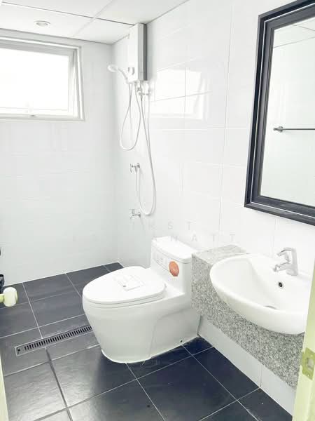 Supalai Park Srinakarin, Bangkok, 688 Srinakarin Road, Nong Bon, Prawet, Bangkok, 2 Bedrooms, 84 sqm, Condo For Sale, by First Kanyanatt, 500211225 - DDproperty.com