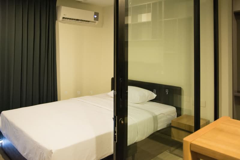 Maestro 02 Ruamrudee, Bangkok, 5-2 Ploenchit Road, Lumphini, Pathum Wan, Bangkok, 1 Bedroom, 29 sqm, Condo For Rent, by พชร ชาญศิริ, 500211229 - DDproperty.com