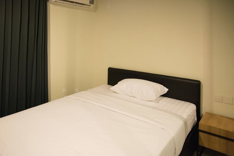 Maestro 02 Ruamrudee, Bangkok, 5-2 Ploenchit Road, Lumphini, Pathum Wan, Bangkok, 1 Bedroom, 29 sqm, Condo For Rent, by พชร ชาญศิริ, 500211229 - DDproperty.com